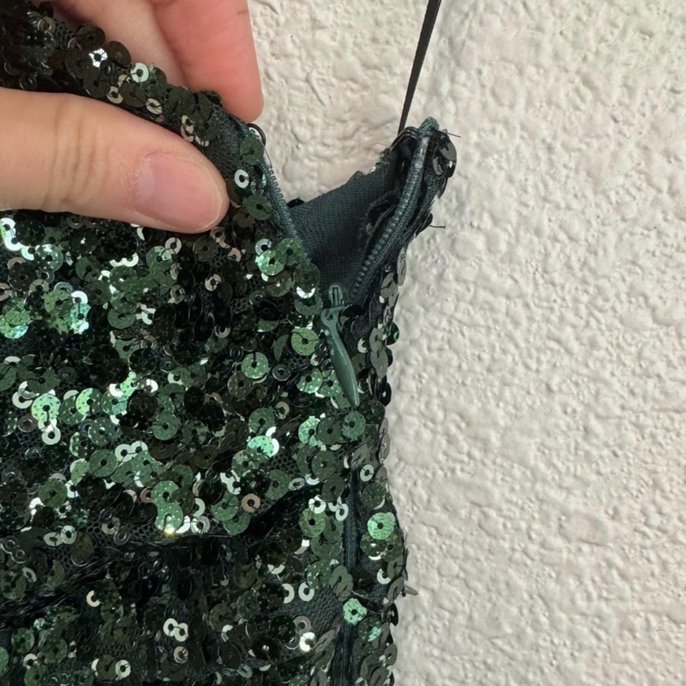 Hello Molly Dear Emilia Dress Sequin Maxi Dress Green Evening Event Party Prom - Picture 8 of 10